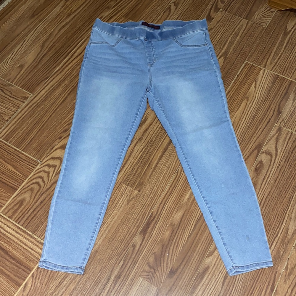 Women’s size XXXL No boundaries Jeans